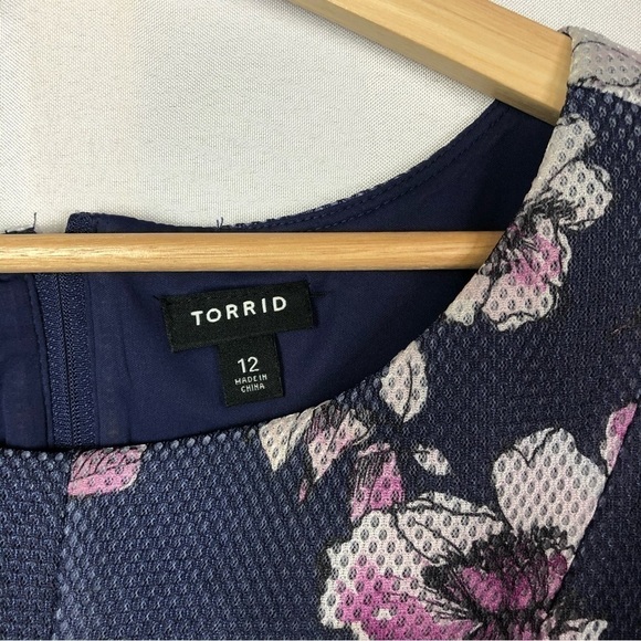 Torrid Blue Floral Mesh Pleated Mini Dress 12 - Picture 5 of 6